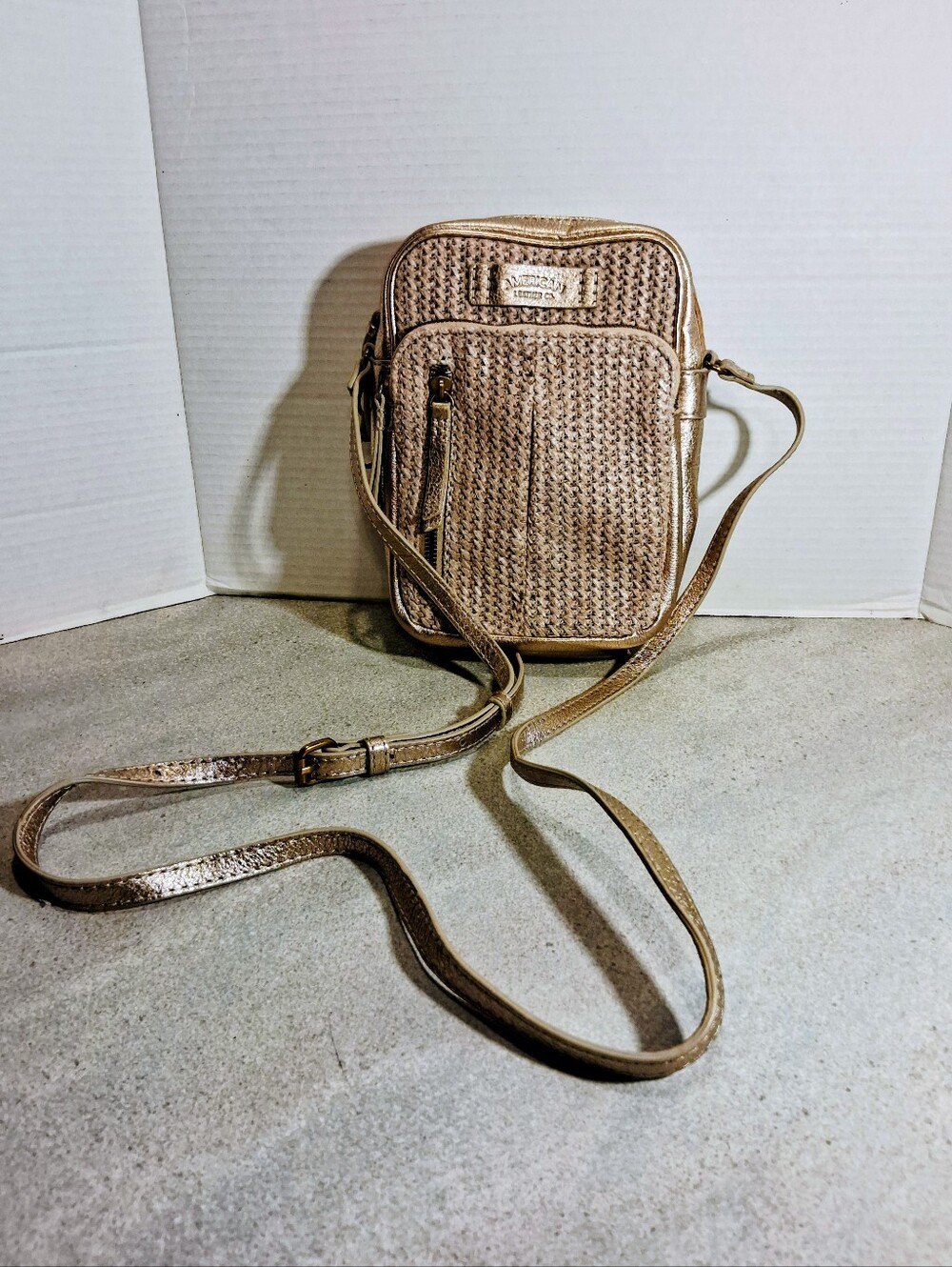 American Leather Co. Cleveland Crossbody Bag NWOT
